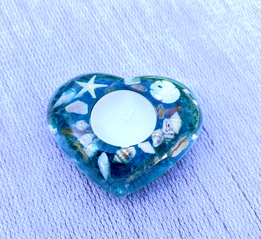 Seashell and resin heart tea light candle holder